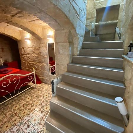 Malta'S Naughtiest Cabaret Apartment Il-Furjana Exterior photo